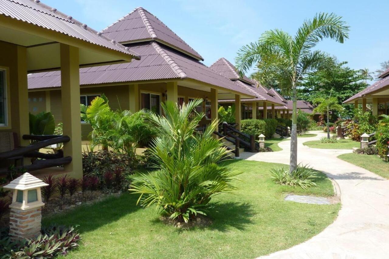 Lanta Castaway Beach Resort Koh Lanta Exterior photo