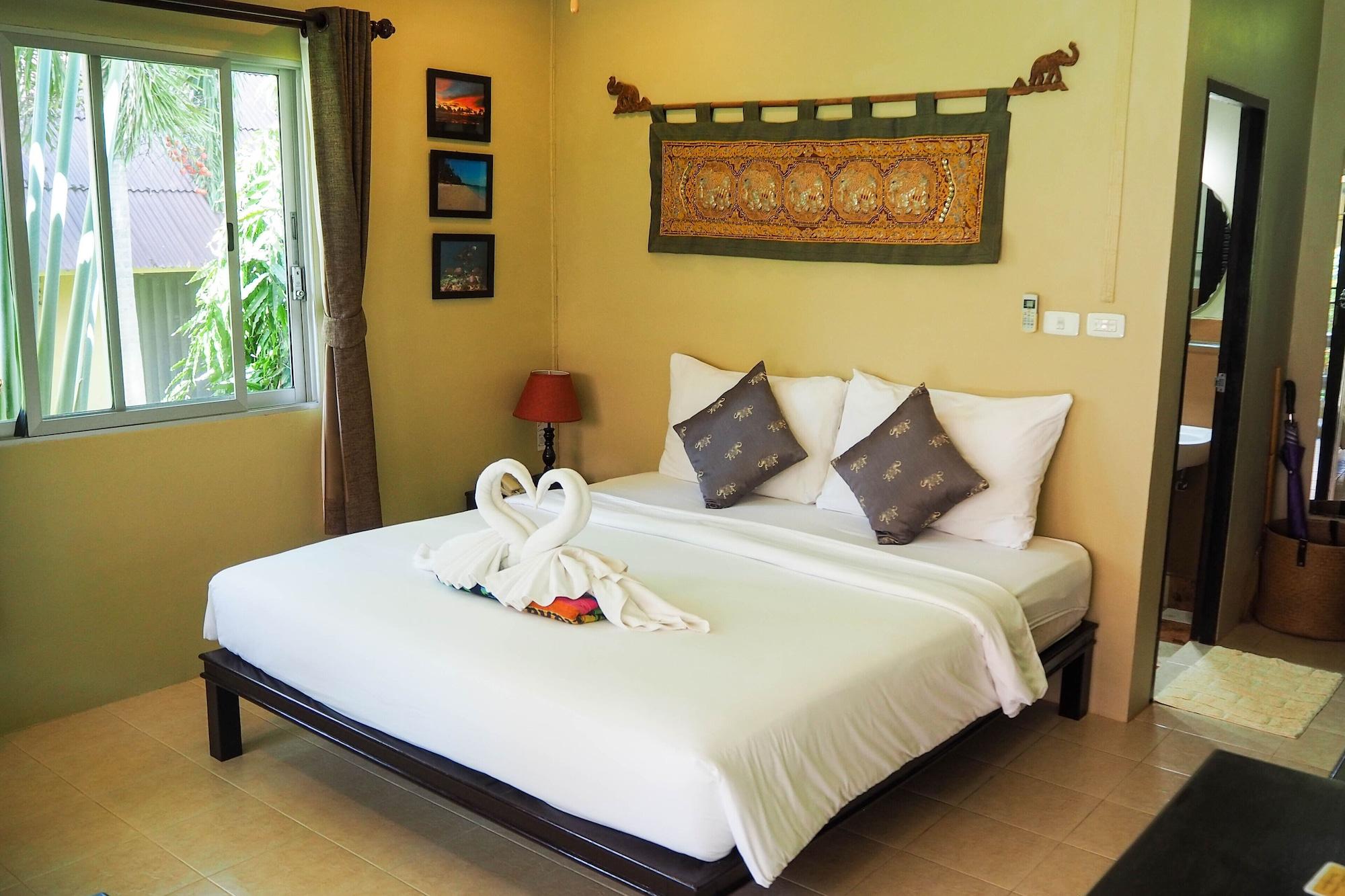 Lanta Castaway Beach Resort Koh Lanta Exterior photo